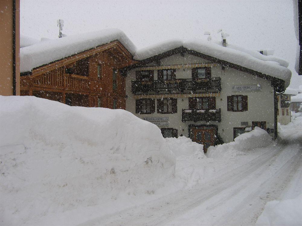 Hotel Il Maniero Ossana Bagian luar foto