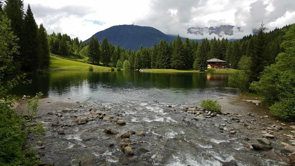 Hotel Il Maniero Ossana Bagian luar foto
